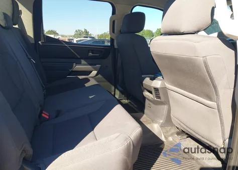 2023 Toyota Tundra Sr5 z USA, uszkodzony, nr VIN 5TFLA5DB8PX080295